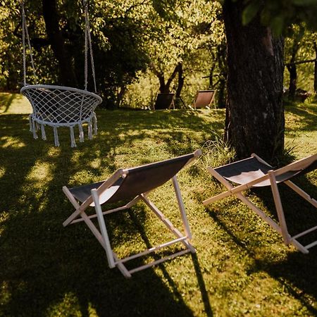 Villa Dom Pod Jabloniami Lukowica Exterior foto